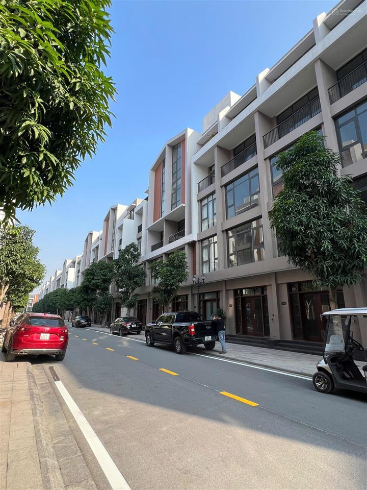 Căn liền kề 54m2 vinhomes ocean park 3 ngay công viên nước giá 7,6 tỷ  0911 051 ***