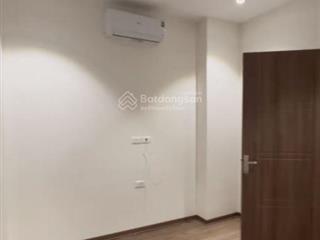 Cho thuê căn hoàn thiện 5 tầng full đồ có thang máy 80m2 tại vin 2 giá 15tr/tháng rẻ nhất dự án