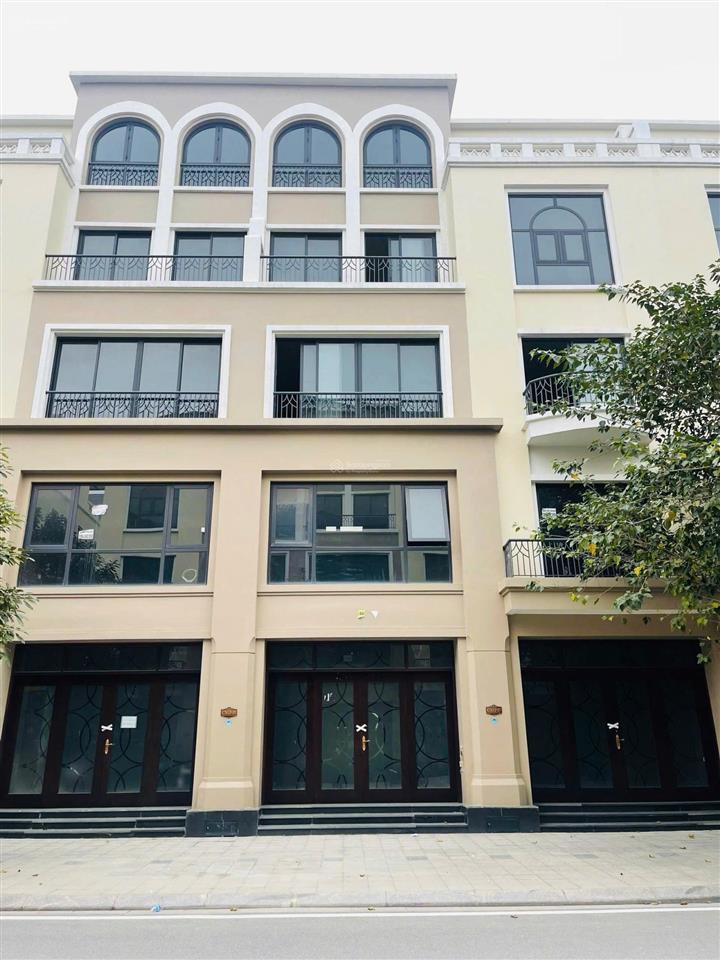 Liền kề 80m2 trục đường lớn gần trường học gần công viên giá 11 tỷ bao phí  0911 051 ***
