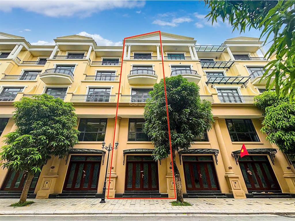 Bán căn liền kề đảo dừa khu khép kín an ninh 24/7 diện tích 80m2 giá 11,5 tỷ tại vin 20911 051 ***