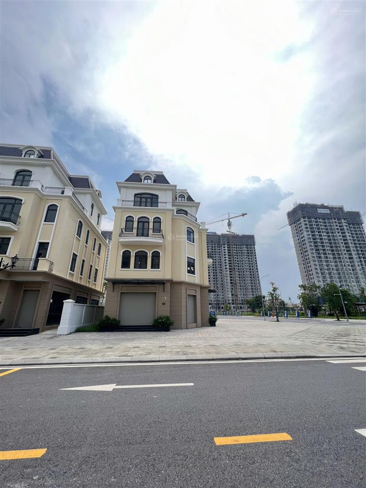 Đơn lập siêu vip tại vin 2 diện tích 428m2 căn góc ngay 9 tòa chung cư cao cấp masteri