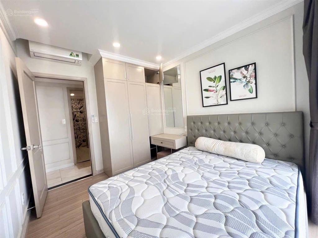 Cần cho thuê nhiều căn hộ 2pn giá tốt khu sân bay , toà golden mansion , chủ đt novaland
