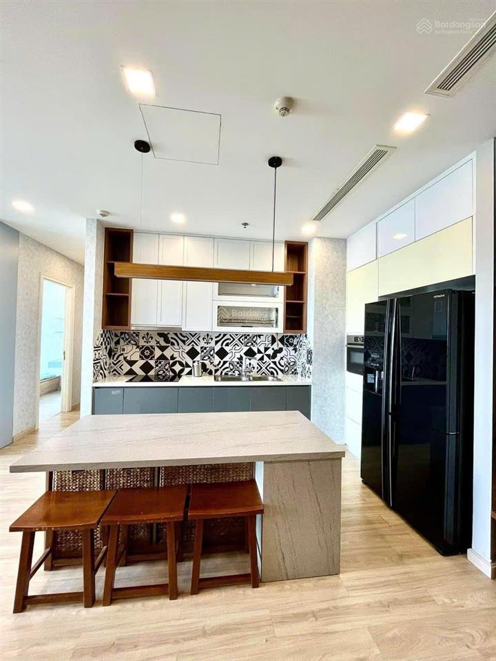 2 phòng ngủ như hình giá chỉ 16 tỷ , đã có sổ hồng