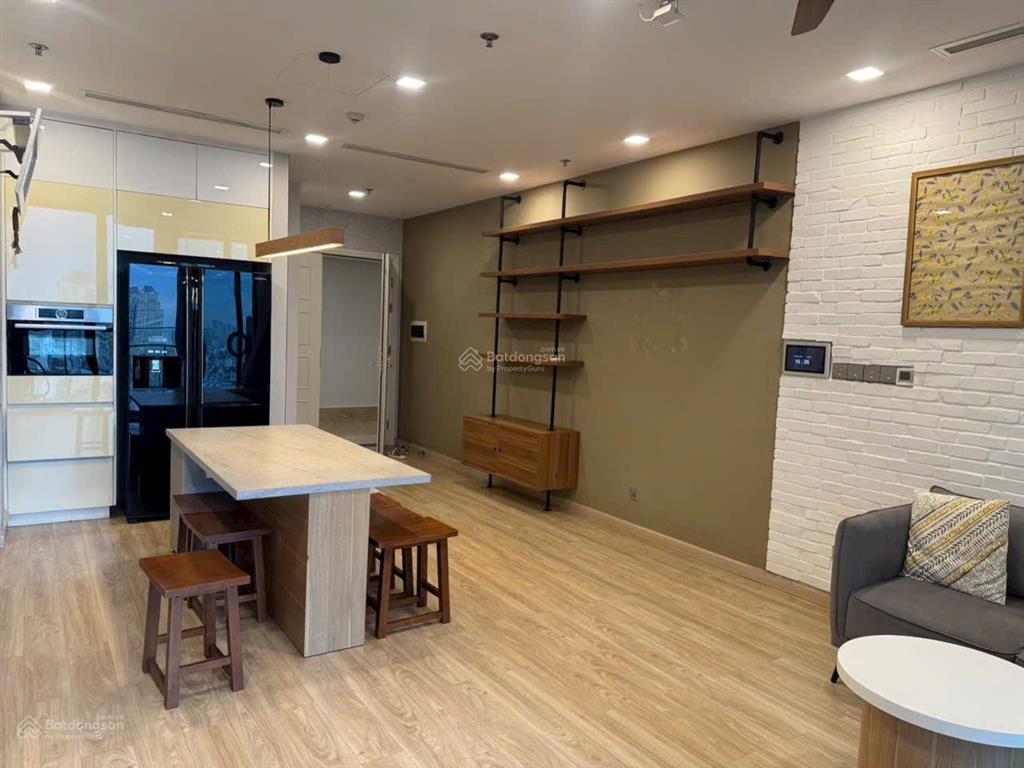 2 phòng ngủ như hình giá chỉ 16 tỷ , đã có sổ hồng