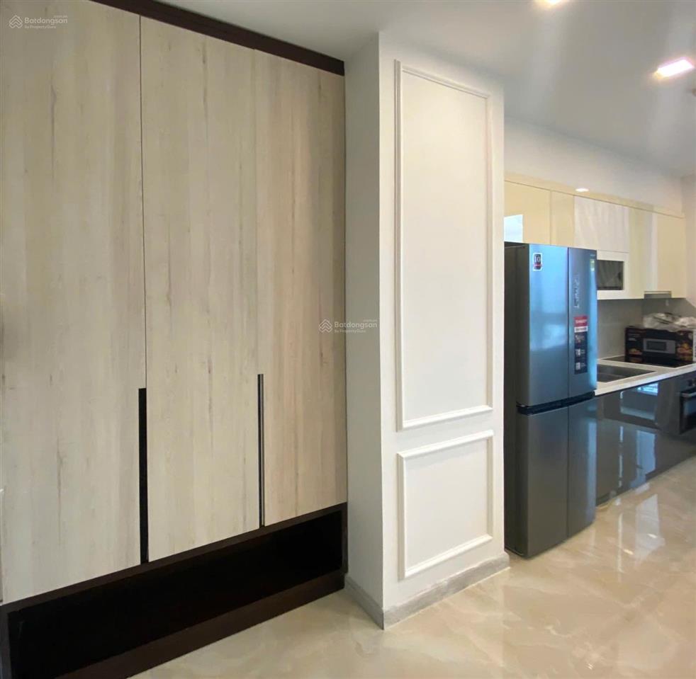 Cho thuê căn hộ 2pn, 72m2 tại vinhomes golden river ba son, 28 triệu vnd