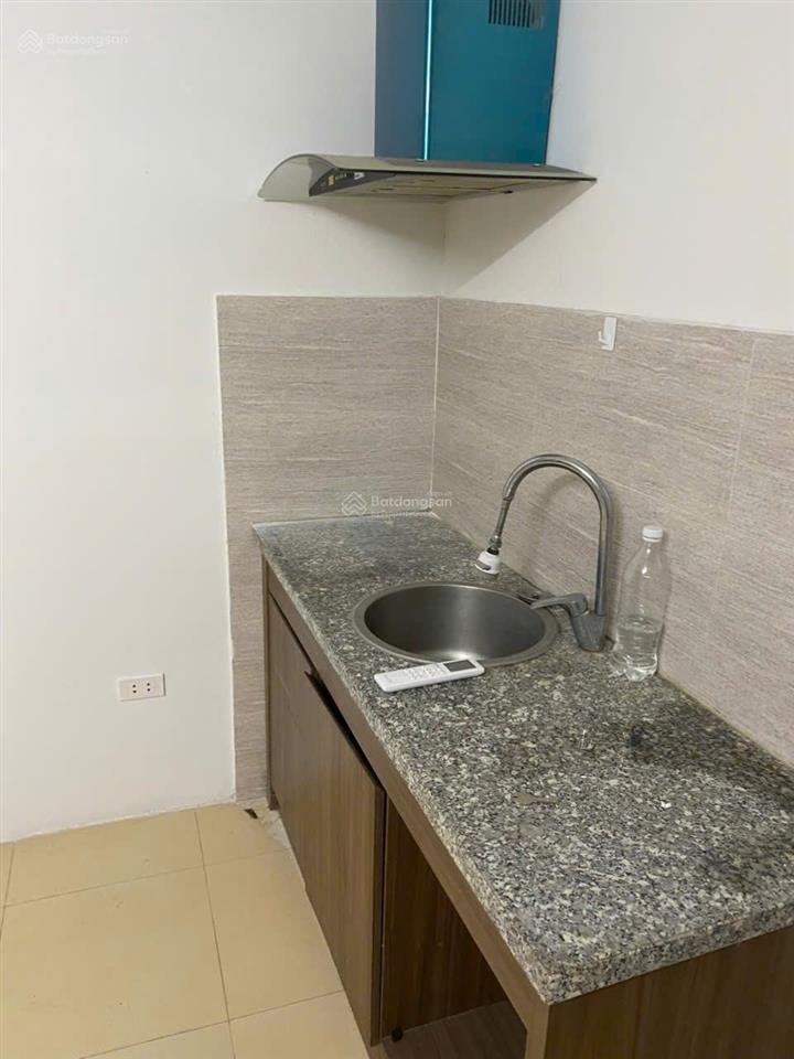 Thuê studio 18m2 toilet riêng 3tr/tháng