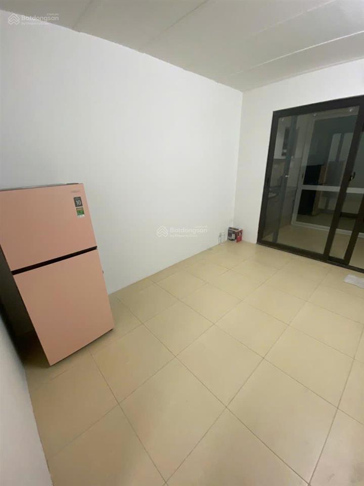 Thuê studio 18m2 toilet riêng 3tr/tháng
