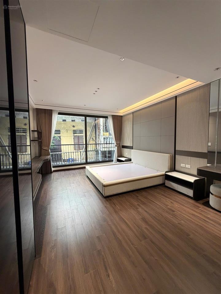 Nguyễn văn cừ long biên | 7 tầng thang máy gara ô tô