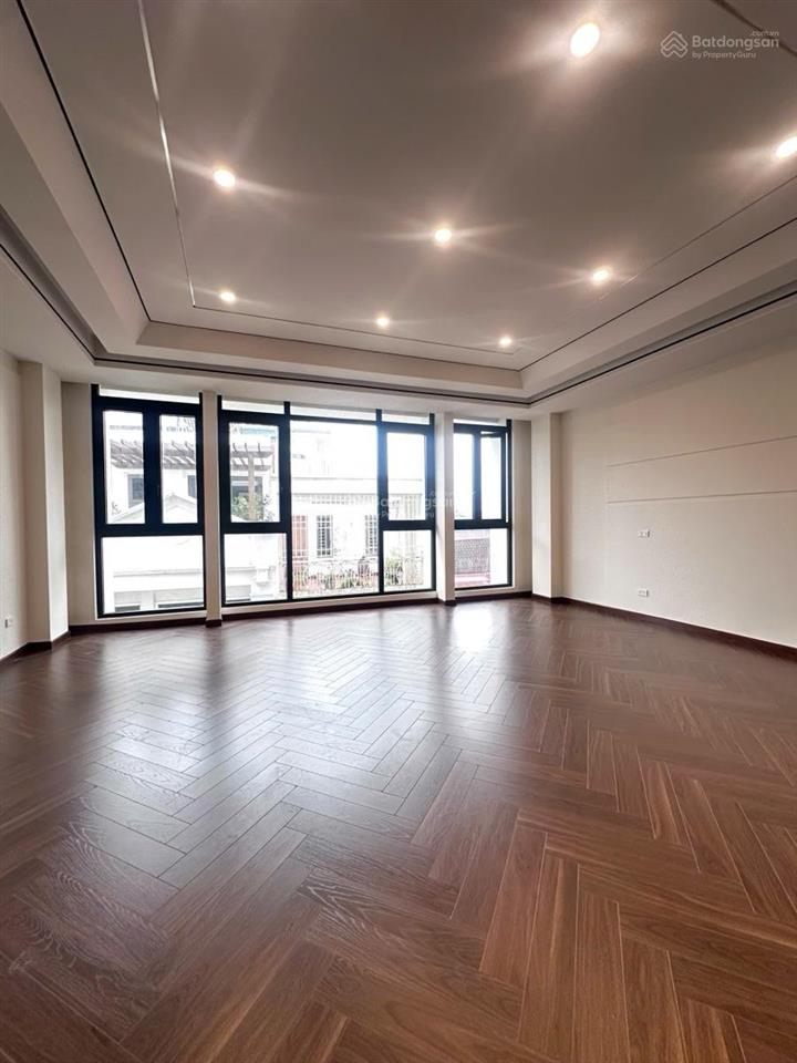 Bán nhà nguyễn sơn, kinh doanh, 115m2 xây 7 tầng, vị trí đẹp