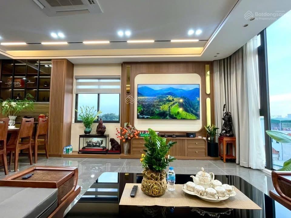 Bán nhà tư đình long biên | nhà căn góc 8 tầng view cầu trần hưng đạo oto vào nhà