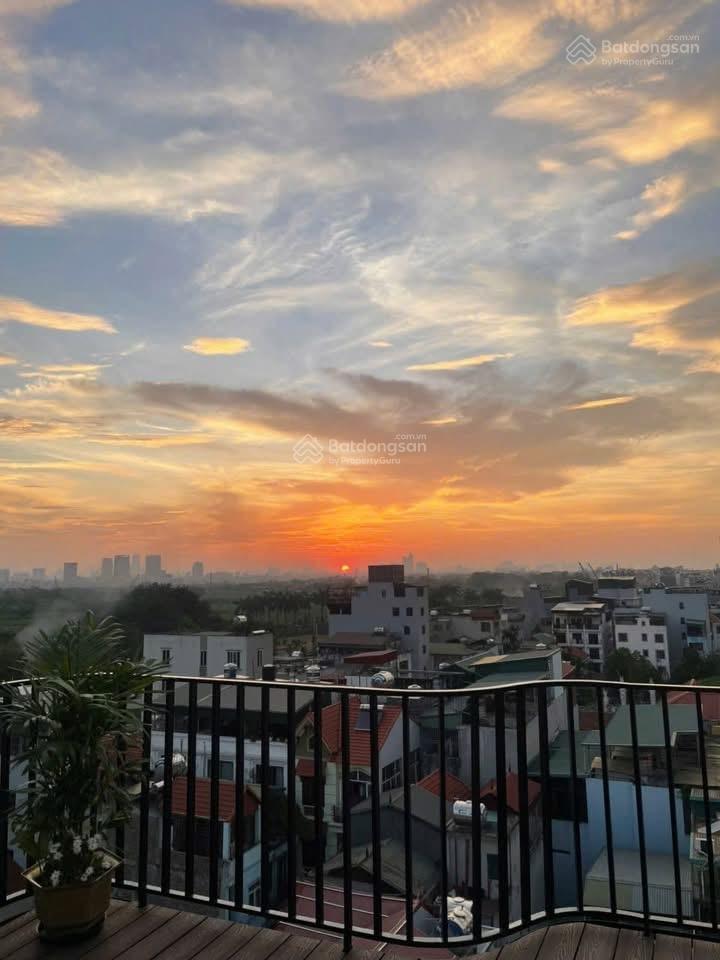 Bán nhà tư đình long biên | nhà căn góc 8 tầng view cầu trần hưng đạo oto vào nhà