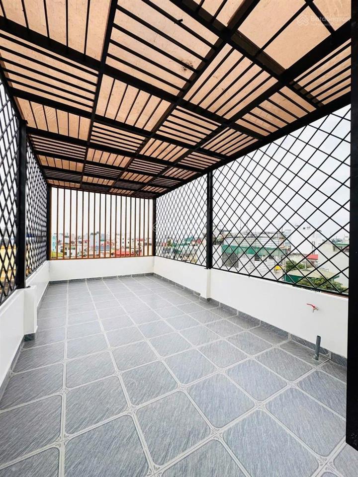 Bán nhà ô tô vào  bát khối long biên | 52m 6 tầng thang máy 7 phòng ngủ