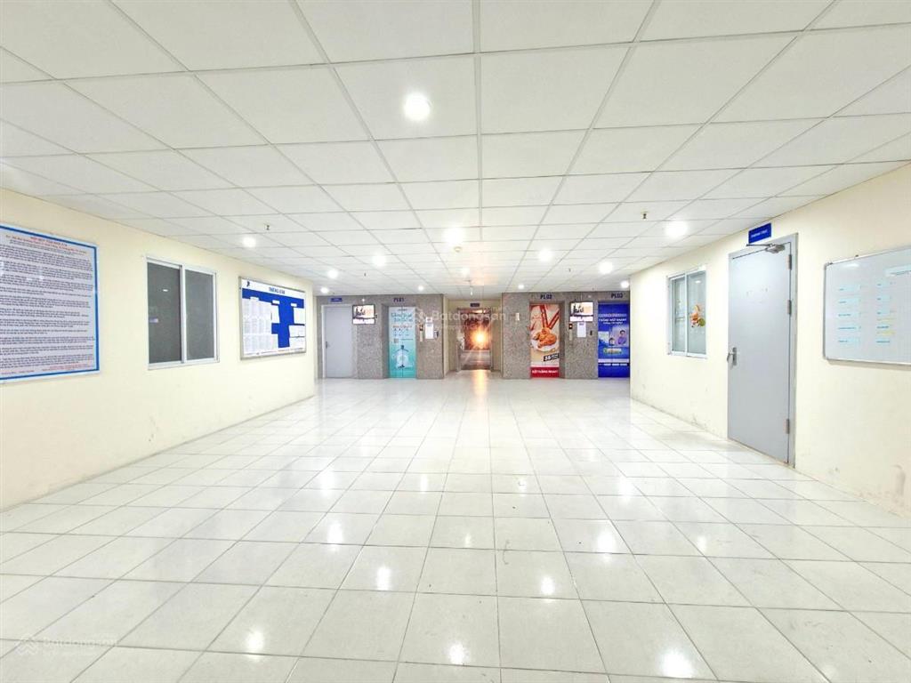 Bán chung cư c14 bqp tại bùi xương trạch, dt 68m2 giá 5,3 tỷ