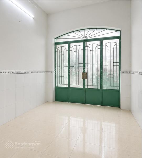 Bán nhà giáp tên lửa, bình tân, hẻm xe hơi vào nhà 3.5 x 9m (2 tầng), hoàn công đủ giá 3.65t