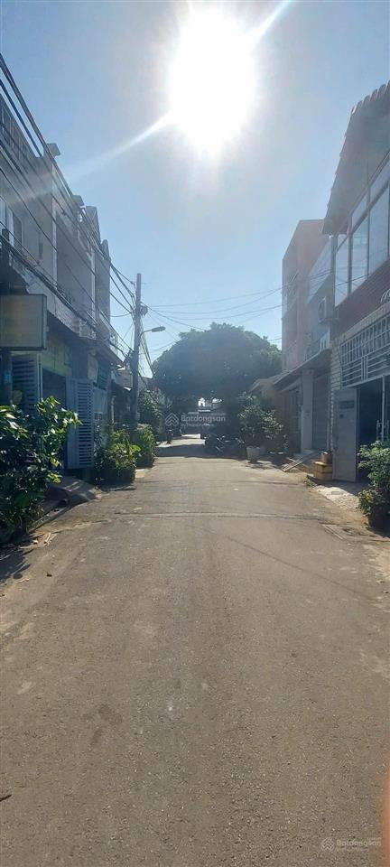 Cho thuê nhà nguyên căn tỉnh lộ 10, bình tân, hẻm xe tải, 5x24m, 2 tầng, giá 8 triệu