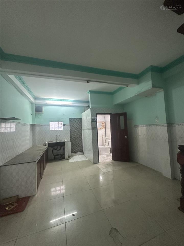 Bán nhà tân hoà đông hẻm xe hơi 5m thông 4 x 12 ( 2 tầng btct ) giá 4txx