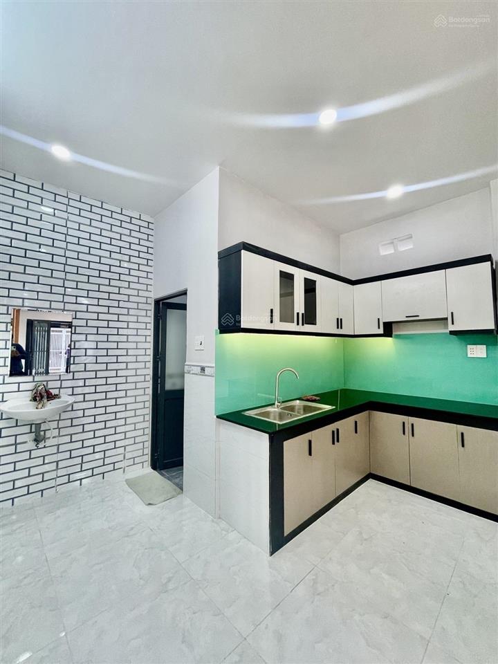 Bán nhà hương lộ 2 giáp tân phú hẻm xe hơi thông 4 x 12 ( 2 tầng ) nhà mới giá 4,75 tỷ