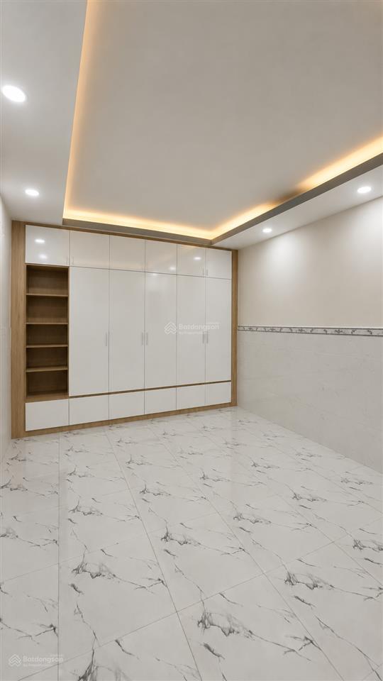 Hương lộ 2 nhà 3 tầng đúc kiên cố ô tô vào đến nhà 86m2 (4 x 21.5) giá chỉ 6,85t
