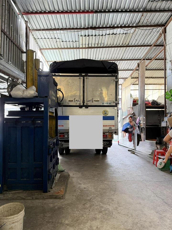 Ngộp bank bán gấp nhà hương lộ 2 đường nhựa 8m thông 8 x 17.5m (2 tầng) giá 5 tỷ **