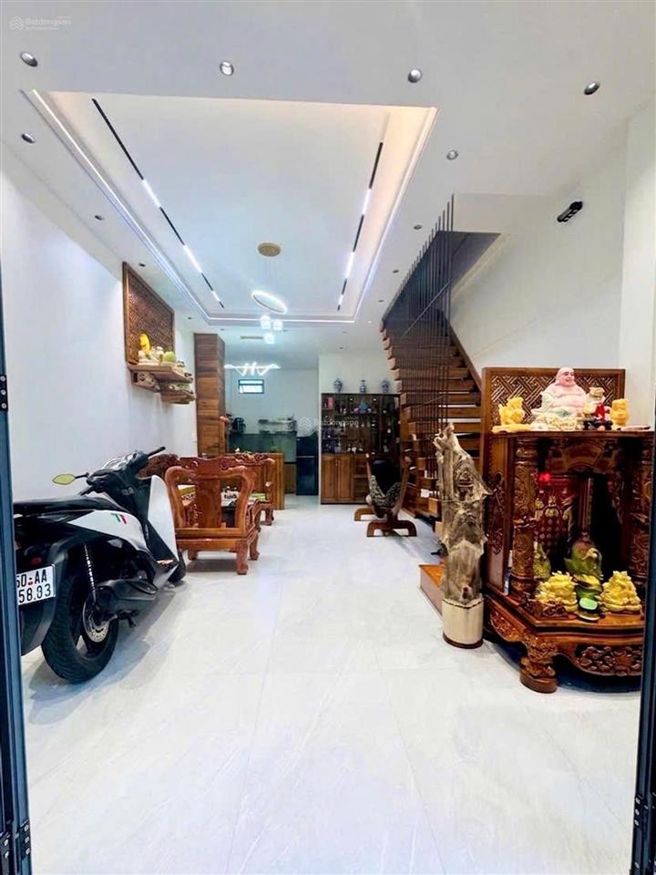Bán nhà hẻm xe hơi ngay 688 hương lộ 2  4.5x11m  3pn, nhà mới đẹp ở ngay chỉ 5ty2