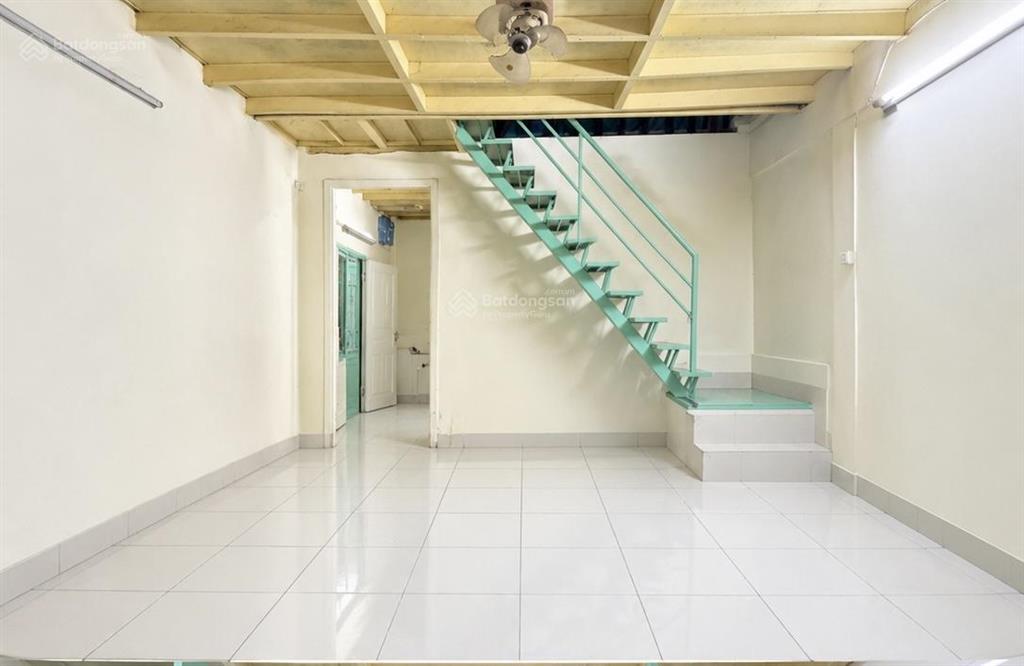 Bán nhà lê văn quới hẻm xe hơi thông thoáng 4 x 11 ( 2 tầng ) giá 4txx