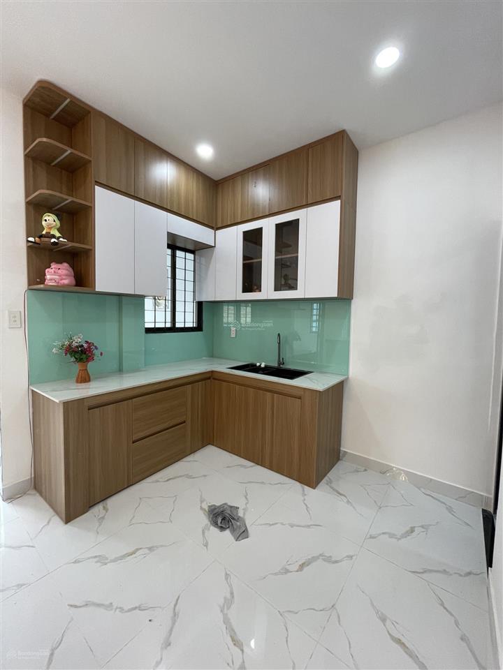 Chủ ngộp bán gấp nhà tỉnh lộ 10 giáp q6 ngang khủng 5.5 x 9 (2 tầng) 2pn trệt giá 4txx