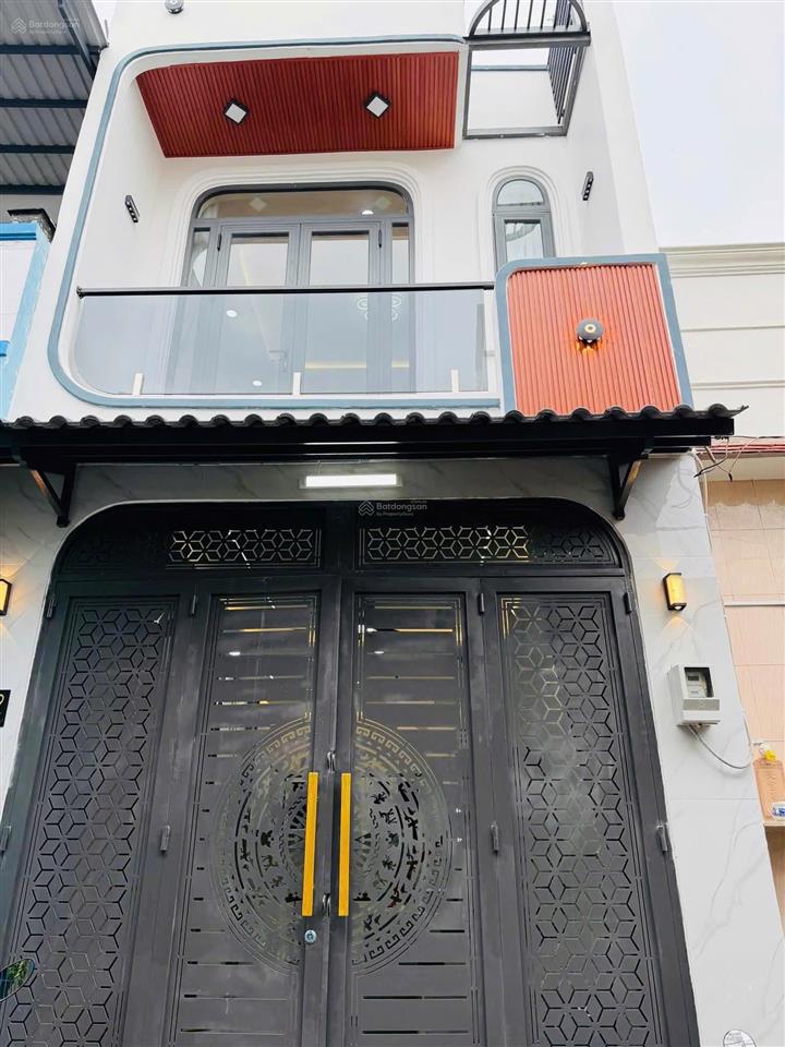 Bán nhà lê văn quới hẻm xe hơi thông thoáng 4 x 11 (2 tầng) 3pn giá 4txx