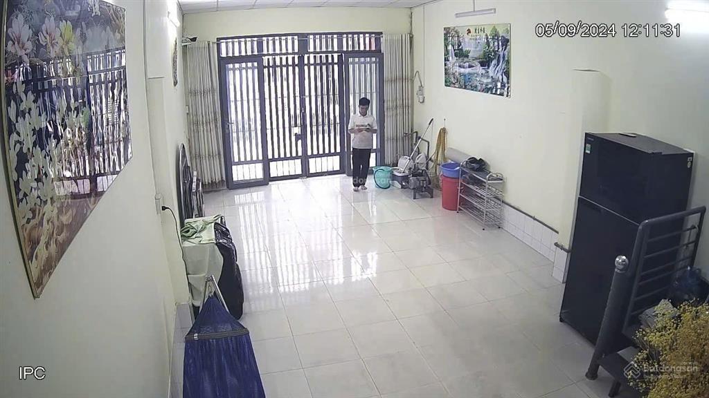 Chủ ngộp bán gấp nhà hương lộ 2 đường 8m rộng rãi 4.5 x 16 ( 72m2 ) 2 tầng giá 4txx