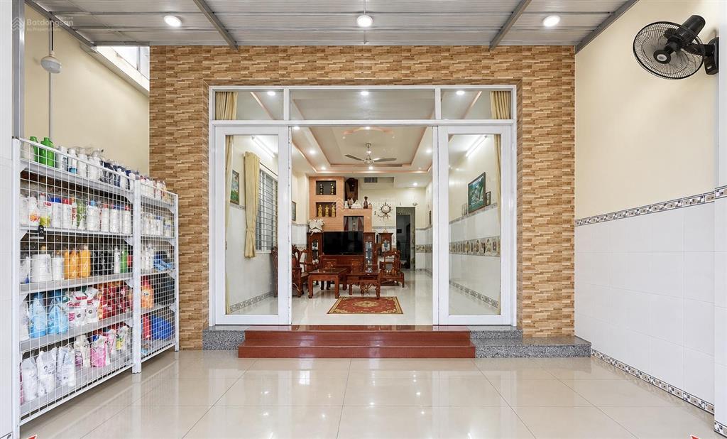 Ngộp bank bán gấp mặt tiền kinh doanh khu tên lửa 6.6 x 15 ( 98m2 ) 4 tầng giá 10txx