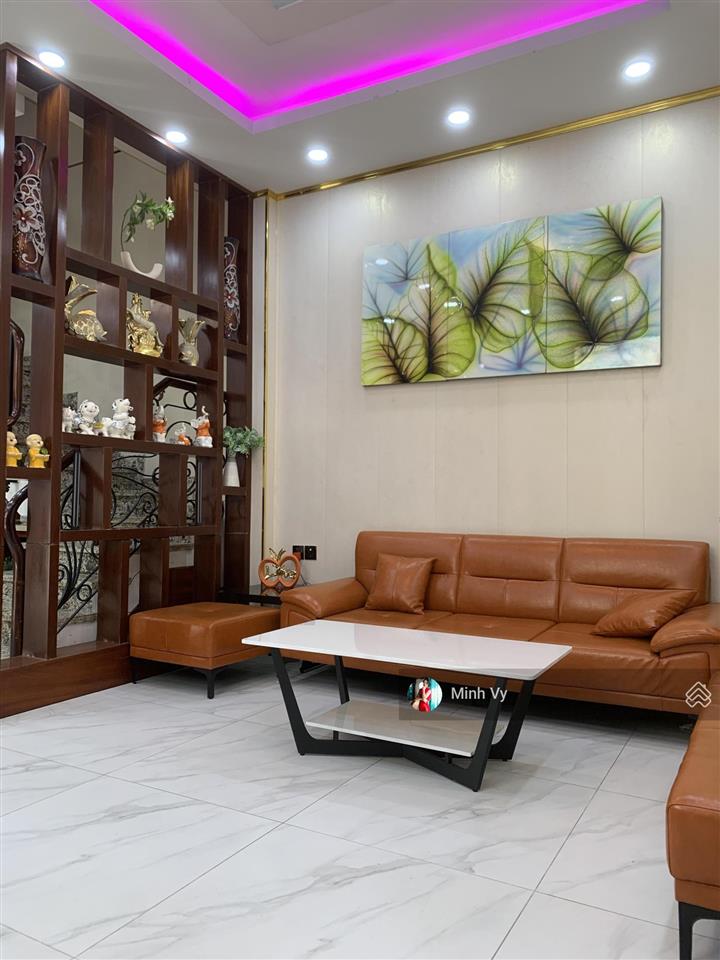 Nhà phố vườn 7x20m cách hồ vài bước chân full nội thất lakeview city chỉ 25 tỷ