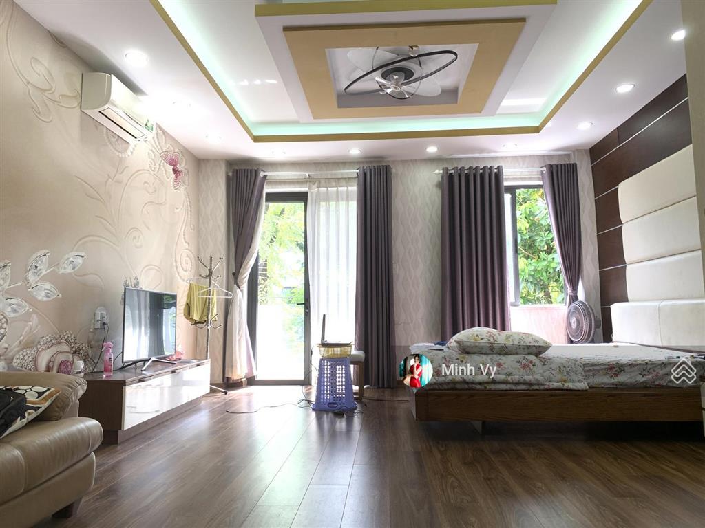 Nhà phố vườn 7x20m cách hồ vài bước chân full nội thất lakeview city chỉ 25 tỷ