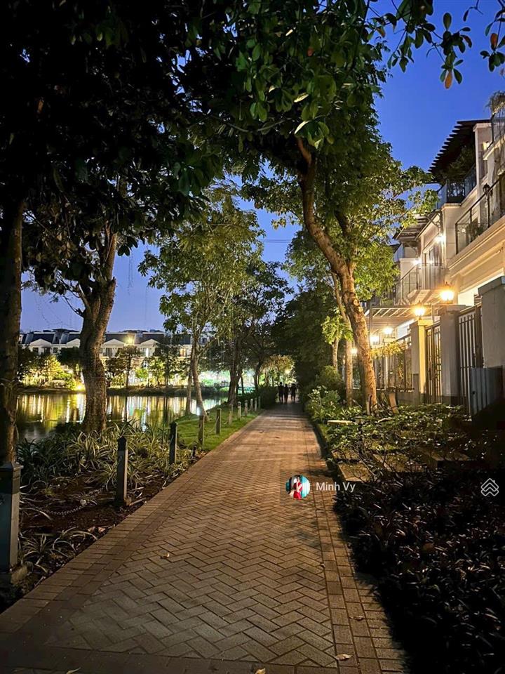 Kiếm nhà biệt thự đẹp lakeview city, gọi ngay minh vy! click vào full giỏ hàng