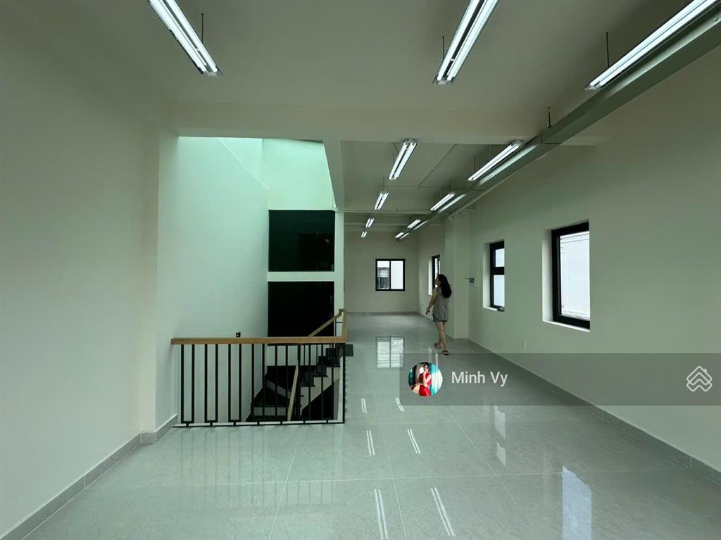 Chỉ 25,5 tỷ sở hữu shop song hành lakeview city mặt đường kinh doanh sầm uất