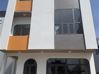 Cho thuê căn hộ gia đình cao cấp