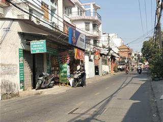 Chủ gấp bán nhà mặt tiền 2 tầng  4 pn đường số lê văn việt  135m2, ngang 7m. đường 7m. 7.9 tỷ tl