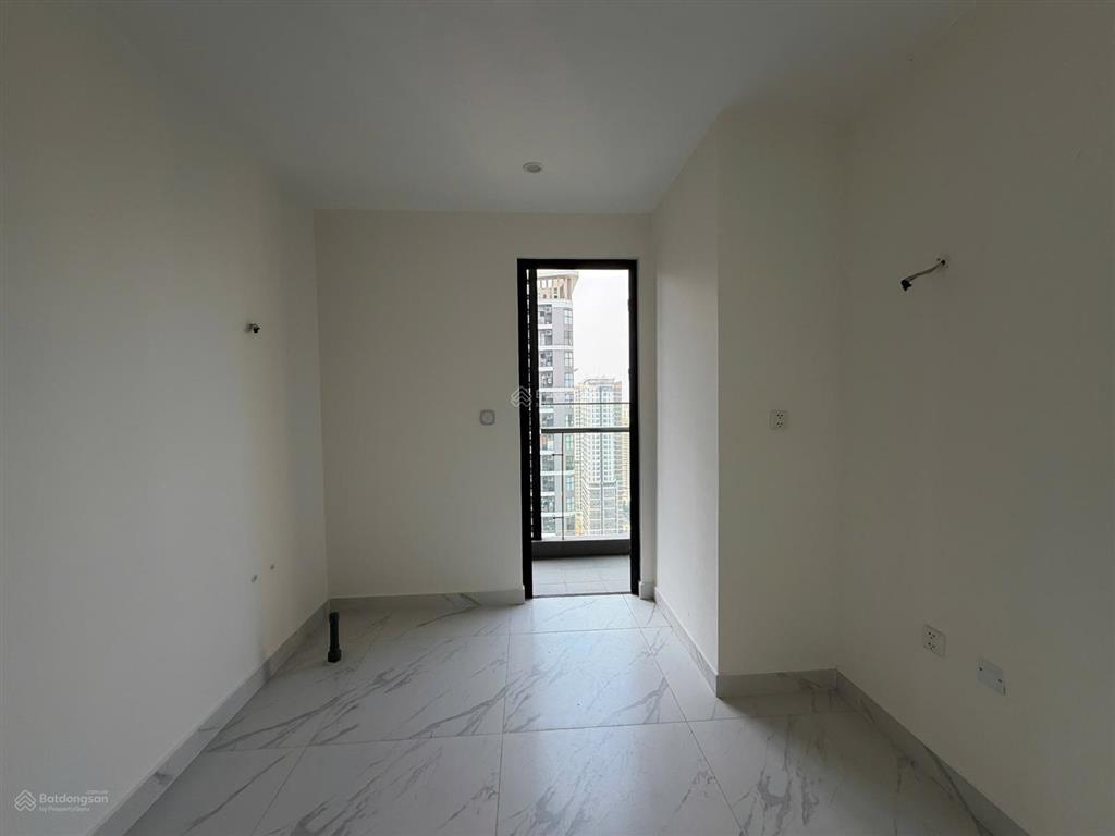 Cam kết ko báo giá ảo 1 phòng ngủ the beverly căn góc mua từ cđt người nước ngoài mua đc 3,54 ty bh