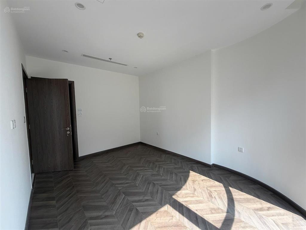 Cam kết ko báo giá ảo 1 phòng ngủ the beverly căn góc mua từ cđt người nước ngoài mua đc 3,54 ty bh