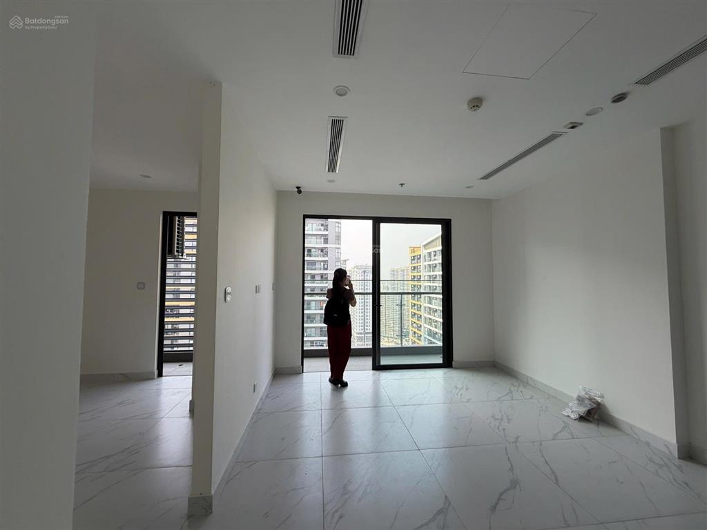 Cam kết ko báo giá ảo 1 phòng ngủ the beverly căn góc mua từ cđt người nước ngoài mua đc 3,54 ty bh