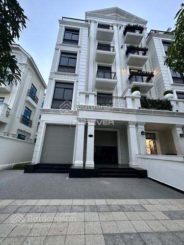 Mình chính chủ cần cho thuê nhà phố t2 gần gần công viên 84m2  28tr
