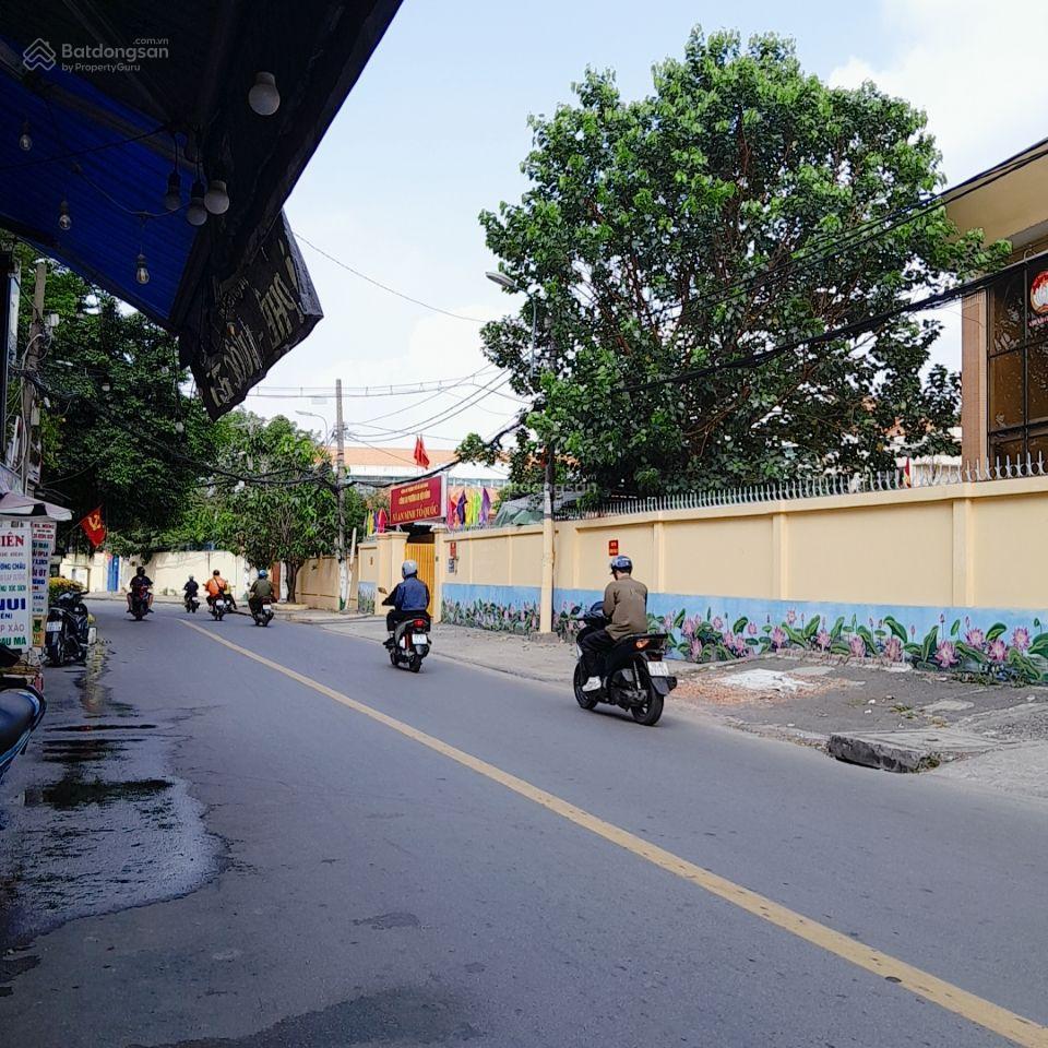 Nhỉnh 4 tỷ nhà hxh đường số 9sổ hồng riêng vuông vắnhoàn công đầy đủgần lotte mart nvl