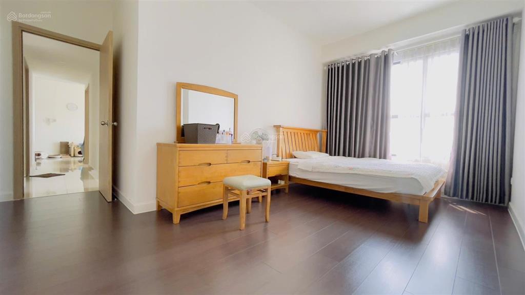 Căn góc 3 phòng ngủ full nội thất diện tích lớn 109m2 giá chỉ 10 tỷ