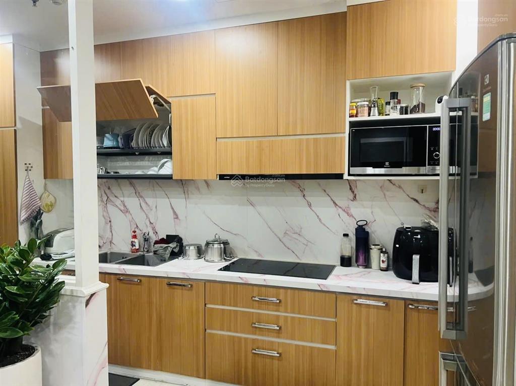 Cần bán căn 3pn 93,6m2 nhà đầy đủ nội thất chỉ 9,3 tỷ (thông tin chuẩn)