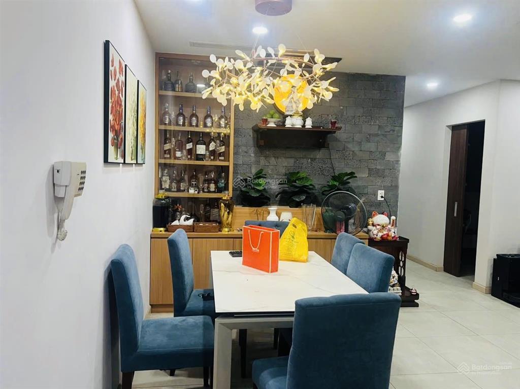 Cần bán căn 3pn 93,6m2 nhà đầy đủ nội thất chỉ 9,3 tỷ (thông tin chuẩn)