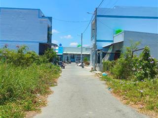 Còn đúng một cặp cần thu hồi vốn nhanh. giá 455 triệu / 100m2, đường 19/5, tân lân, cần đước.