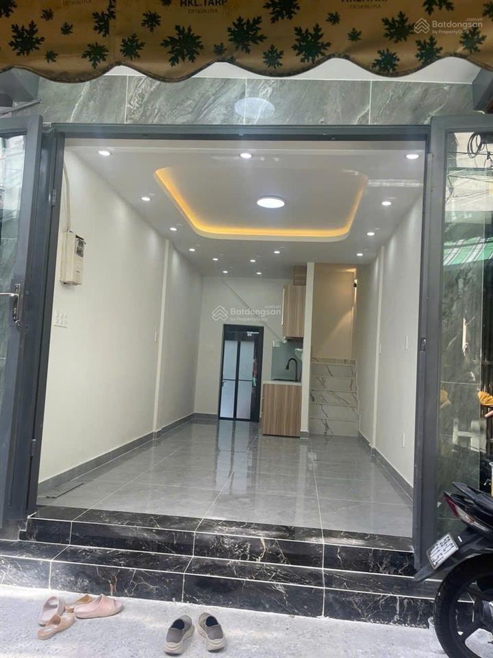 Căn góc mặt tiền khu 20 thước q4