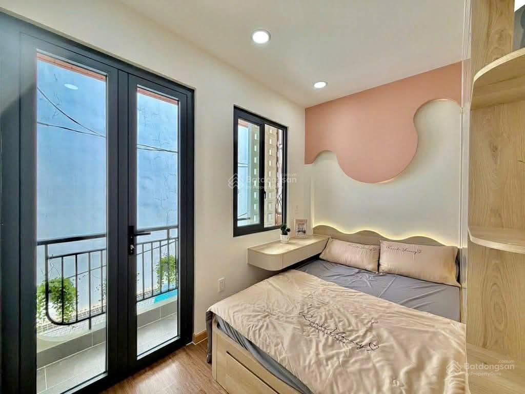Cho thuê nhà mới 28/ huỳnh văn bánh ( phường cầu kiệu )