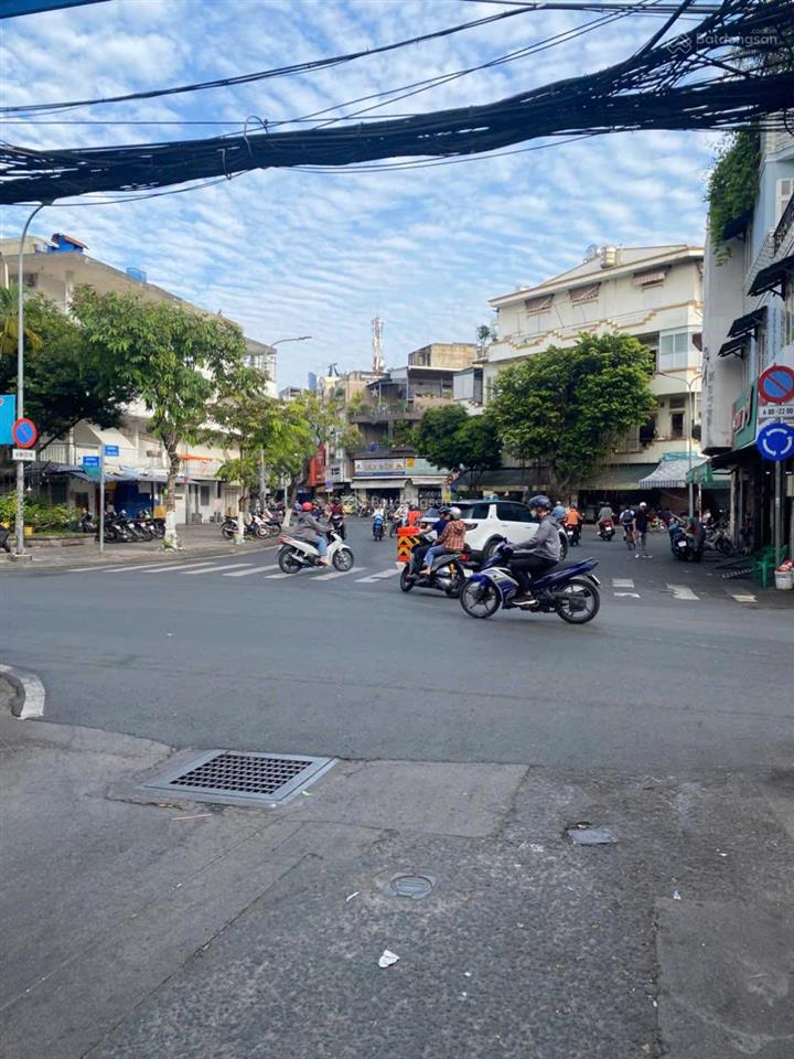 Cho thuê phòng q4 giá 4 triệu  có nấu ăn