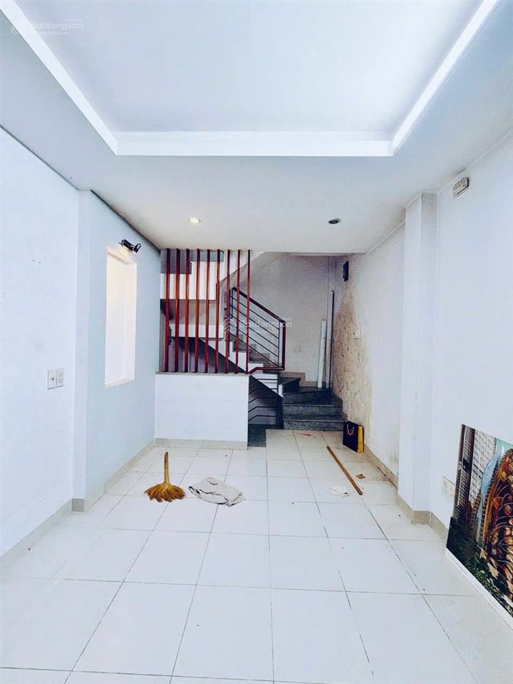 Giá tốt hiện tại trục đường tôn đản chỉ 3ty5