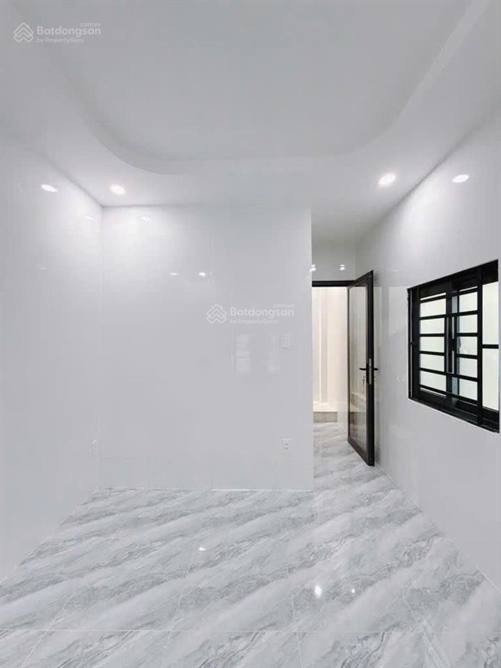 Giá bán 4.45 ty nhà q4 còn thương lượng chính chủ