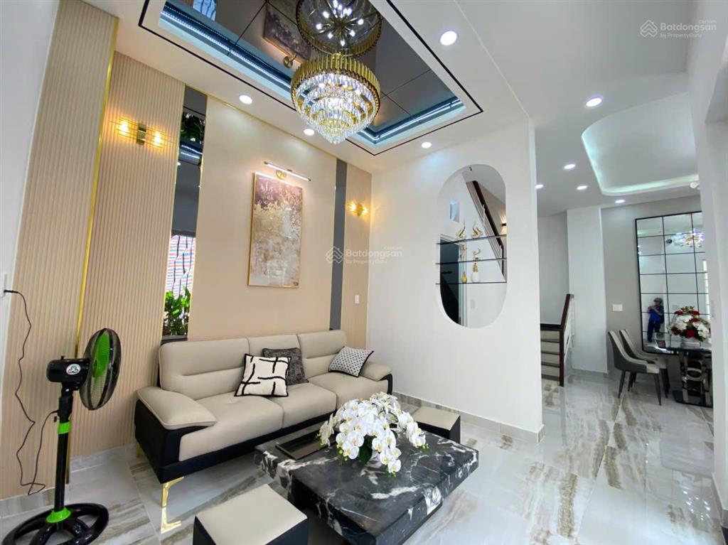 Mặt tiền âu dương lân, quận 8, ngang trên 6m